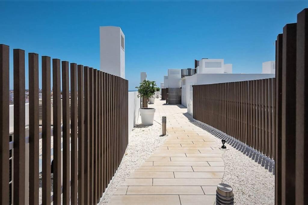 Keywise Family Luxury Infinity Beach & Golf Estepona Esterno foto