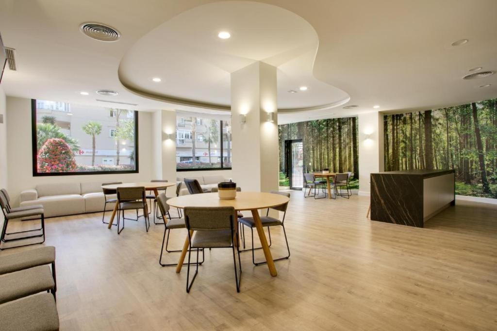 Keywise Family Luxury Infinity Beach & Golf Estepona Esterno foto