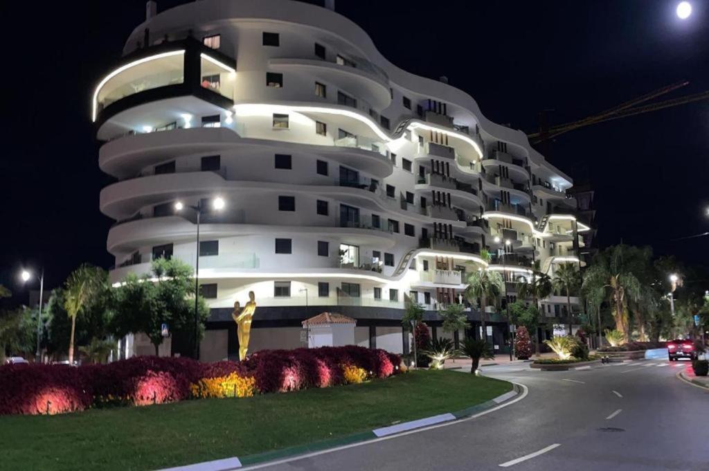 Keywise Family Luxury Infinity Beach & Golf Estepona Esterno foto